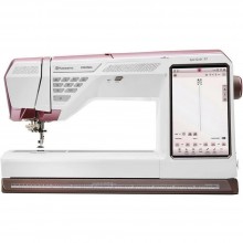 HUSQVARNA VIKING Epic Quilt 97 Sewing Machine  Accessories Bundle